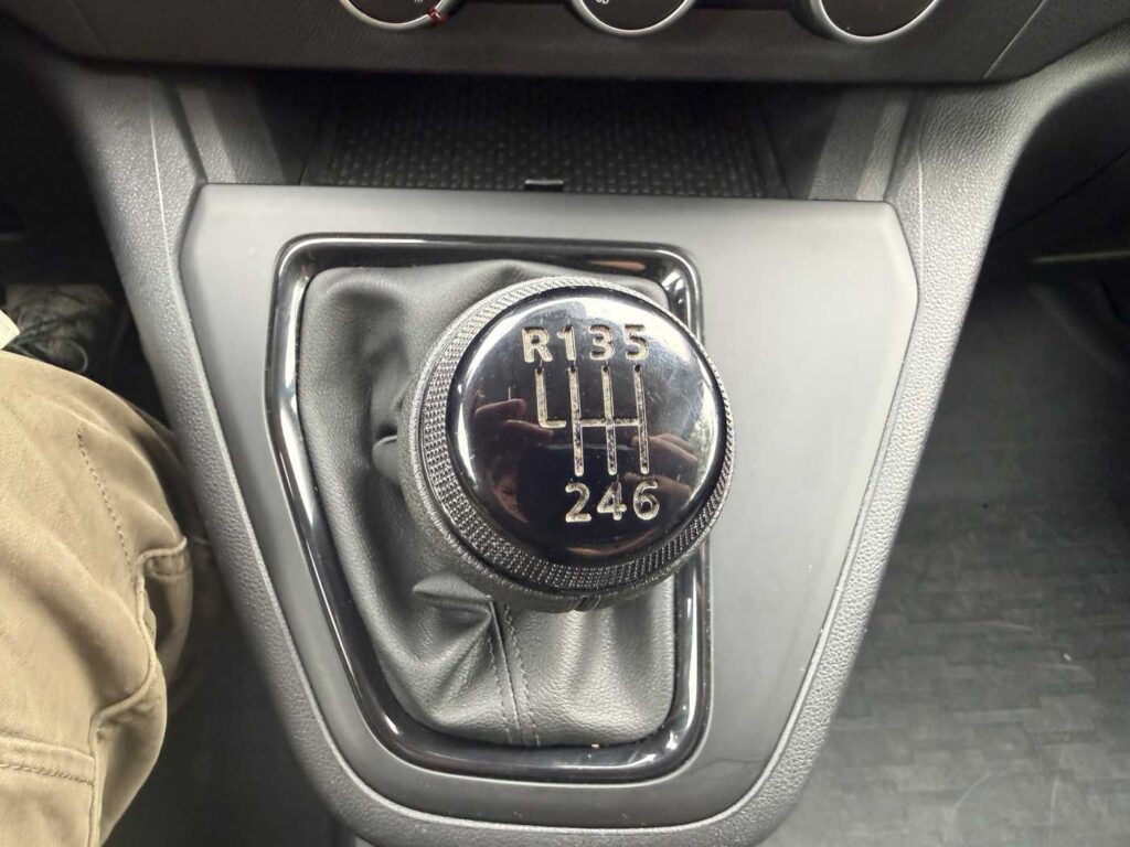 xxl_kfz118984307_img_86381.jpg