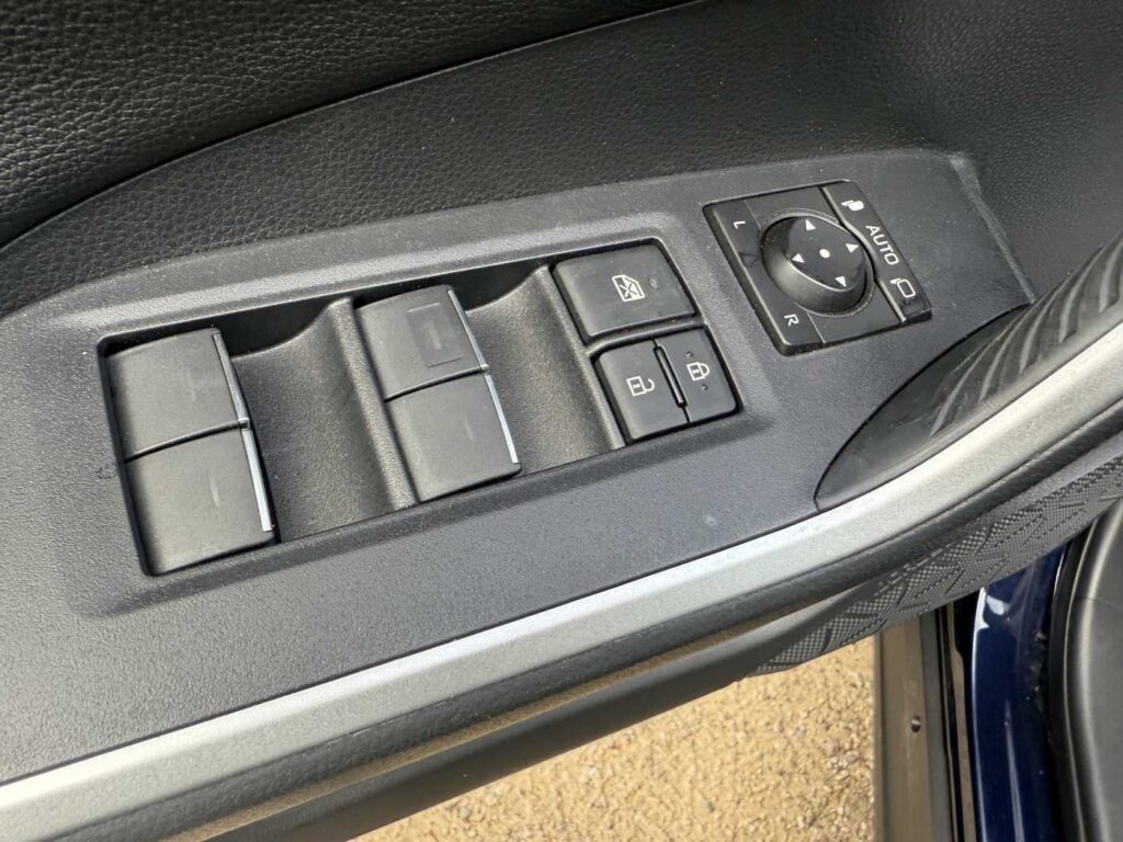xxl_kfz118991860_img_29831.jpg
